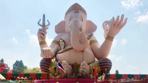 "เลขเด็ด" หญิงใบ้ "พระพิฆเนศ" ที่ใหญ่ที่สุดในไทย