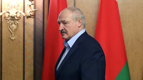 เปิดฟ้าส่องโลก : โครงการล้อมกรอบรัสเซีย (1)