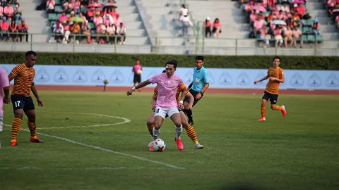 เรียงหน้าชน : ภูมิใจหรือเปล่า