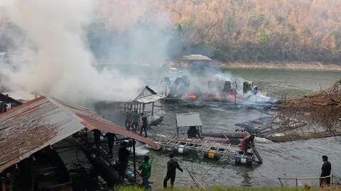 ไหม้แพพัก 