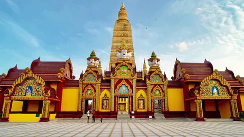 มองทั่วทิศเมืองไทย : ไหว้พระขอพร “วัดบางโทง”