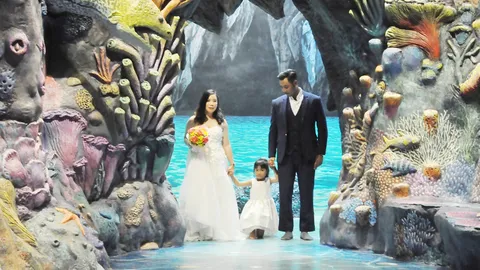 บ่าวสาวชื่นมื่น ร่วมงาน "วิวาห์ใต้สมุทร" เช็กอินจุดเที่ยวดัง อบอวลความรัก