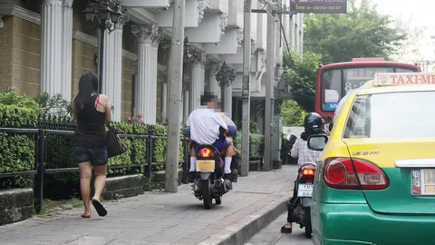 ใช้ 66 ล้านติดกล้องวงจรปิดจับผู้ฝ่าขับขี่รถบนทางเท้า