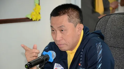 "ศักดิ์สยาม" ไปไกลติดเครื่องฟอกอากาศ คิวต่อไปบขส.