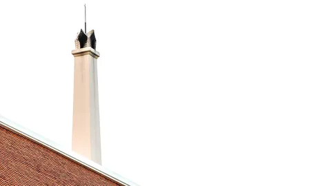 เด็กแว้นรวมตัวกัน 30 คน เร่งเครื่องส่งวิญญาณเพื่อนหน้าเมรุวัดดังภูเก็ต