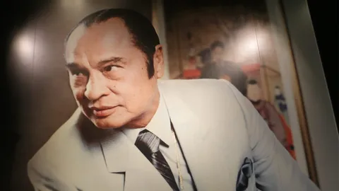 โสมชบาจ๊ะจ๋า : คุณหญิงประณีตศิลป์ วัชรพล จัดทำบุญอุทิศกุศล ในวันครบอนิจกรรม 24 ปี ผอ.กำพล