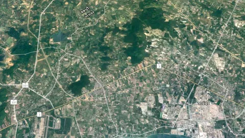 รับแจ้งตรวจสอบ เฮลิคอปเตอร์ตกบนเขาคีรี จ.ระยอง ยังไม่ทราบสังกัด 