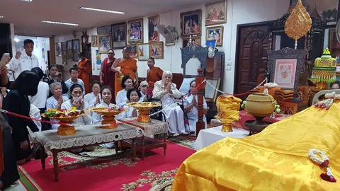 ลูกศิษย์กราบลา "หลวงพ่อคูณ ขันติโก" วัดหนองแวงฯ ละสังขารสิริอายุ 91 ปี