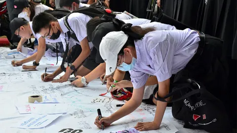 ไม่ก้มหัวให้