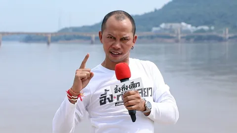 “สมจิตร” เสี่ยงตาย เดินบนลวดสลิง