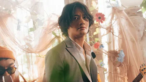 "เป้" เล่น MV "ยิ้ม" Instinct เพลงที่เหมาะกับทุกคนที่มีปัญหา (คลิป)