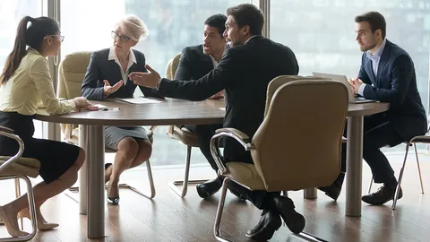 เปิดฟ้าภาษาโลก : Everybody has a fling at me.