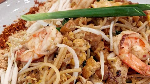 สปาเกตตีผัดไทย กับเชฟรุ่นใหม่ไฟแรง เชฟเตย-พัดชา กัลยาณมิตร