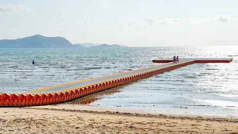ทต.นาจอมเทียนทุ่ม 37 ล้านผุดทุ่นกลางทะเล แลนด์มาร์กใหม่ชมวิวตะวันตกดิน