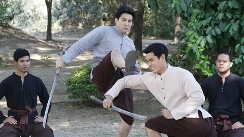 สมาร์ท-ชานนท์ ดวลดาบ ชิง “ฝ้าย” เข้าข่ายรักสามเส้า!!!