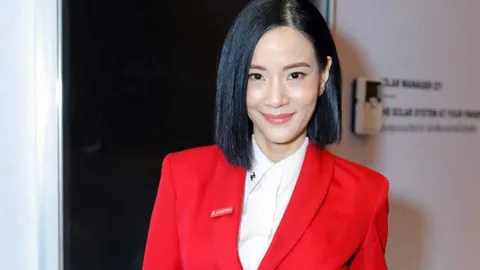 ไฮโซรสแซบ : “ยอมแม่”