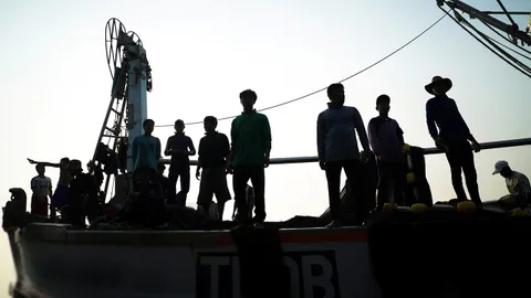 ขอมะกันลดระดับไทย ไม่คืบหน้าช่วยแรงงาน