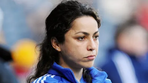 กระจ่าง “หมอเอวา” ชี้เหตุแข้งอาชีพเสี่ยงสูงติดเชื้อโควิด-19