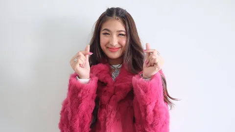 มิย่า ทองเจือ ปล่อย MV MiNi HEART (มินิฮาร์ท) กระแสแรง พุ่งทะลุล้านวิว