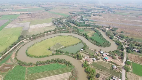 หน้ามองฟ้า เท้าหยั่งดิน : บางระกำโมเดลปีที่ 4