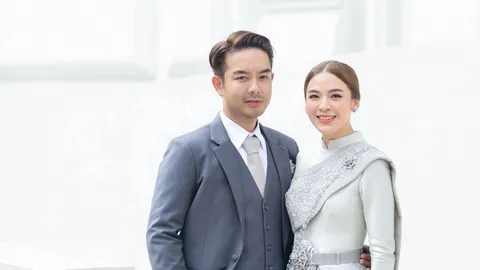 ชมภาพประทับใจ กวาง เอบีนอร์มอล ควง น้ำหวาน ซาซ่า ทำบุญพิธีแต่งงาน