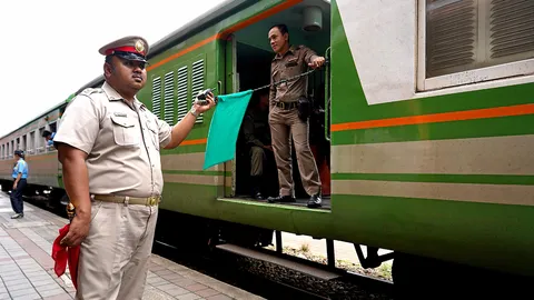 รถไฟสายใต้ งดวิ่งเข้า "ยะลา-สุไหงโก-ลก" หลังประกาศเป็นพื้นที่เสี่ยงโควิด-19