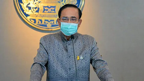 บทบรรณาธิการ : รื้องบใหม่รับมือโควิด