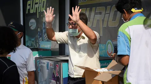 แย่งซื้อ 