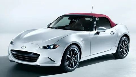 ขาวหลังคาแดง Mazda MX-5 100th Anniversary