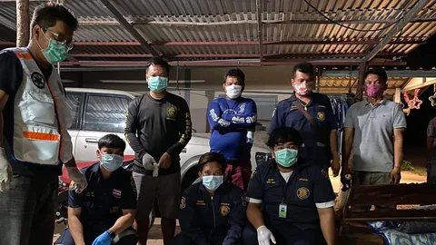 หนุ่มช่างเชื่อมถูกโควิด-19 พ่นพิษ ไม่มีงาน ไร้เงิน คว้ามีดปาดคอดับ