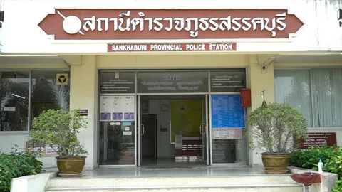 ส่งตัวลูกเทพฟันพ่อเจ็บสาหัส กลับมา สภ.สรรคบุรี หลังไข้ขึ้นสูงต้องส่ง รพ.