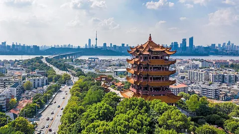 เที่ยวตามตะวัน : เปิดเมือง..อู่ฮั่น ขึ้นเขา "บู๊ตึ้ง" ไหว้เจินหวู่ต้าตี้