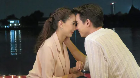 "เจมส์" เหมาเรือขอแต่งงาน "แต้ว" ทำเซอร์ไพรส์ซุ่มหัดร้องเล่นกีตาร์ใน "เล่ห์บรรพกาล"