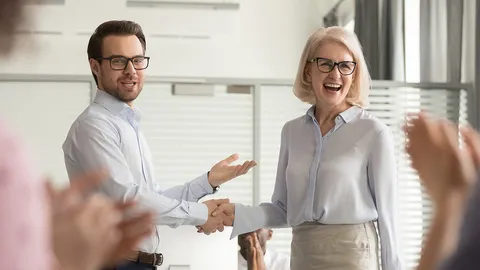 เปิดฟ้าภาษาโลก : Life is a series of surprises.