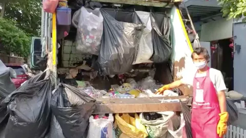 พบศพทารกถูกทิ้งถังขยะ ตร.สอบจนรู้ตัวพ่อแม่ เร่งให้มาพบด่วน