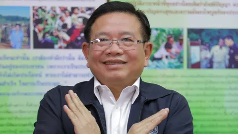 กรมส่งเสริมการเกษตร รณรงค์เกษตรกรหยุดเผา ชี้ สร้างมลพิษทำดินเสื่อมโทรม (คลิป)