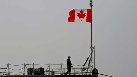 พบซาก ฮ.ทหารแคนาดา ร่วงในทะเล