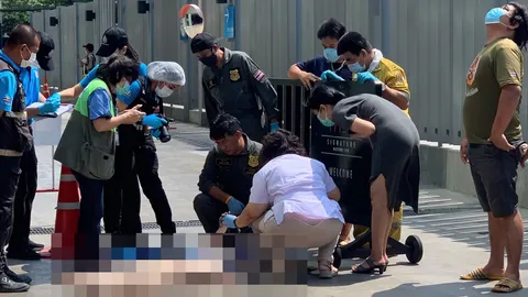 สาวดิ่งคอนโดหรู พ่อ-แม่เห็นศพลูกเป็นลมล้มพับ ตร.เร่งหาสาเหตุ