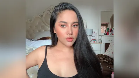 กานดา อาร์สยาม ถูกถล่ม ไลฟ์สดด่าลูกค้า เจ้าตัวจ่อแจ้งความเพจปล่อยคลิป 