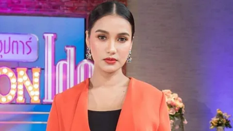 ชมพู่ ก่อนบ่ายฯ เจอมนุษย์ป้าทักแรง ลูกชายหน้าแก่ ชาวเน็ตติงควรมีมารยาท