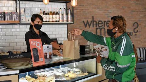 ตลาดนัดหัวเขียว : ร้านกาแฟปรับตัวรับชีวิตวิถีใหม่