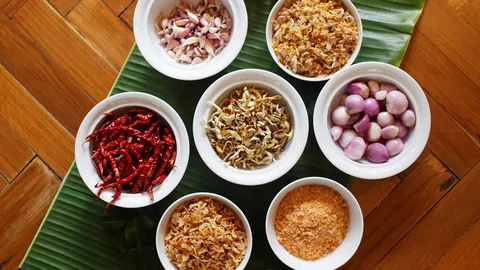 น้ำพริกสะดีดสะดิ้ง by นายหญิงแห่งปาร์คนายเลิศ “น้องเล็ก–ณพาภรณ์ โพธิรัตนังกูร”