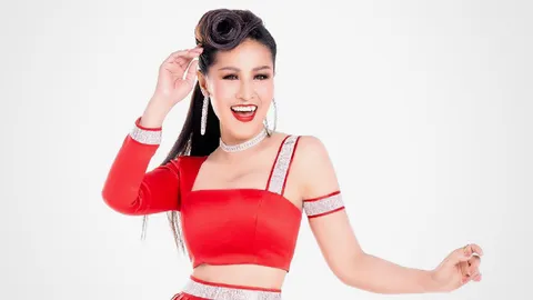 "หญิงลี" ศิลปินสร้างสีสัน ช่วงนี้อินเลิฟ (คลิป)