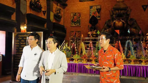 "หนุ่ม-แท่ง-หมอช้าง" เปิดกรุของขลังวัดท่าไม้