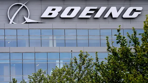 โบอิ้งรับส่งขีปนาวุธให้ไทย