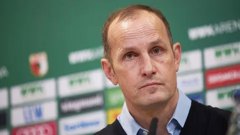 เฮดโค้ชเอาก์สบวร์ก ชวดประเดิมบุนเดสฯ หลังแหกกฎกักตัวออกไปซื้อยาสีฟัน