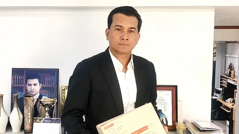 “เชาว์” ส่งคำพิพากษาศาลฎีกา รายงาน คอป. ปมคนเสื้อแดงถึง “ธนาธร-ปิยบุตร”
