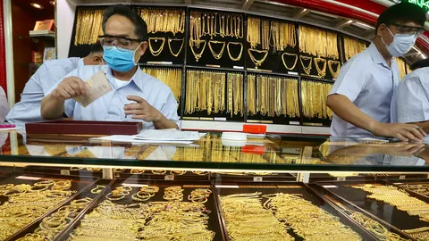 "ราคาทองวันนี้" เปิดตลาดวันพุธ ปรับขึ้นทีเดียว 100 บาท