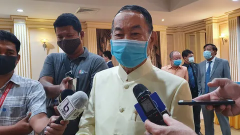 “บิ๊กเหวียง” แนะกองทัพเร่งแก้ปัญหาประเทศให้เรียบร้อยก่อนถอยจากการเมือง