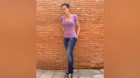บุ๋ม ปนัดดา ถ่ายรูปโชว์หุ่น แต่ถูกคนจับผิด แต่งรูปจนกำแพงเบี้ยว